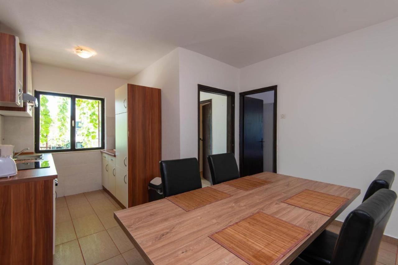 Apartments Ljiljana أوروبيتش المظهر الخارجي الصورة